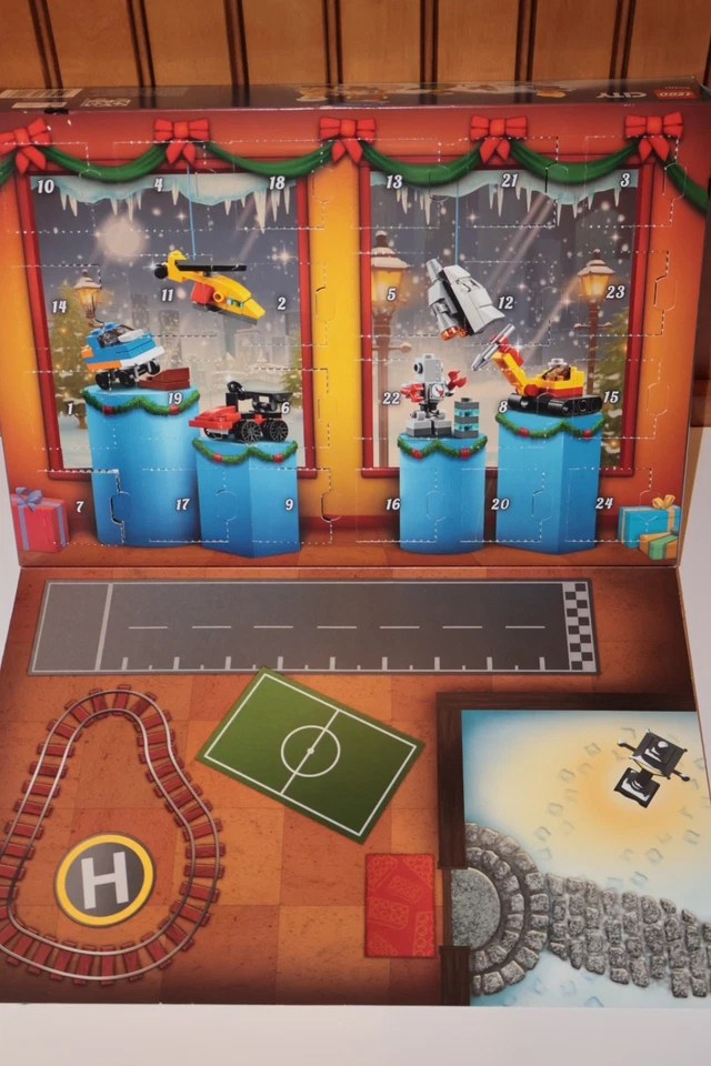 Lego City 60201 Advent Calendar Retired 2018 Retired 100% Complete Ex Condition - Image 2 of 2