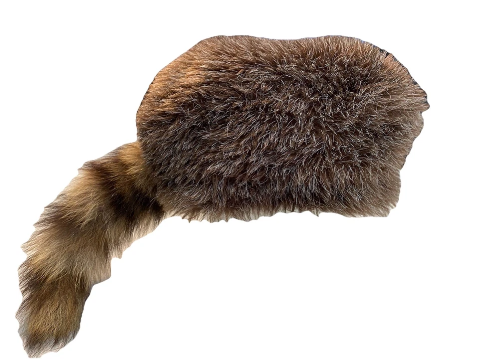 Sombrero Cola Mapache Genuino De Colección Hecho en EE. UU. Invierno Resistente Hecho Artesanal Folk Foto 3 de 4