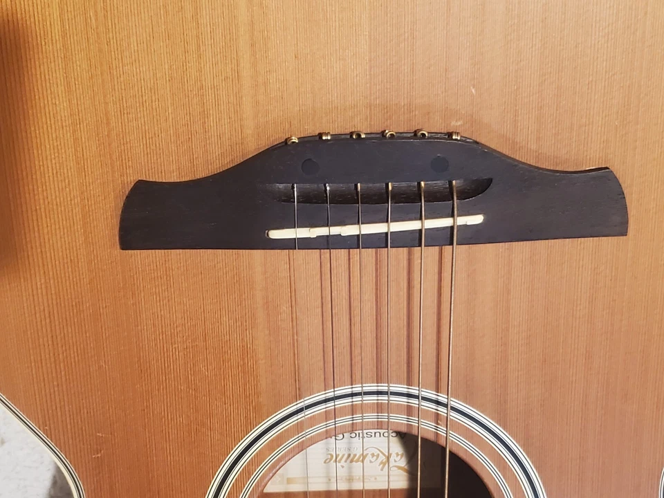 Bom violão acústico em ótimo estado - Imagem 3 de 4