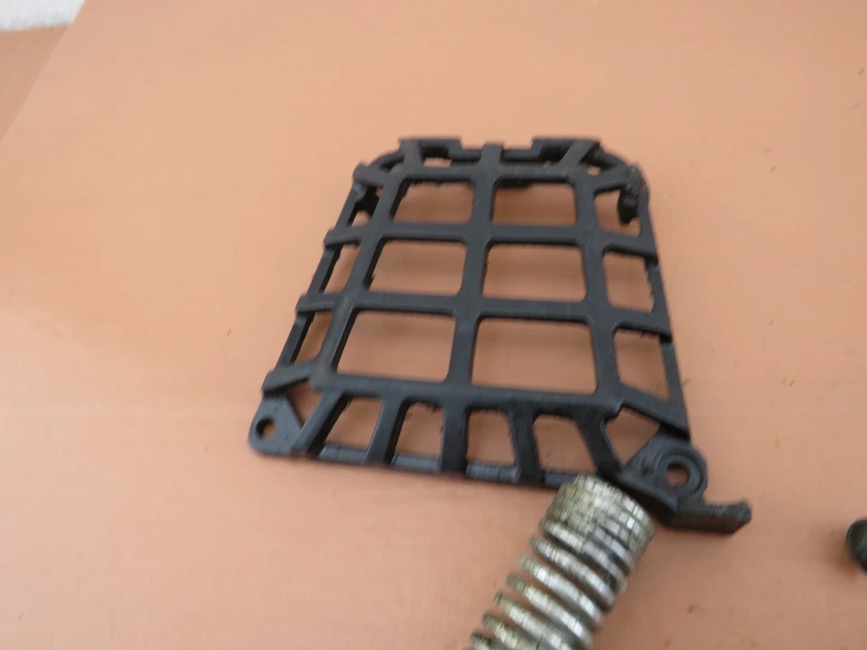 Weed Eater GTI 15T String Trimmer OEM Misc Hardware - Image 2 of 4