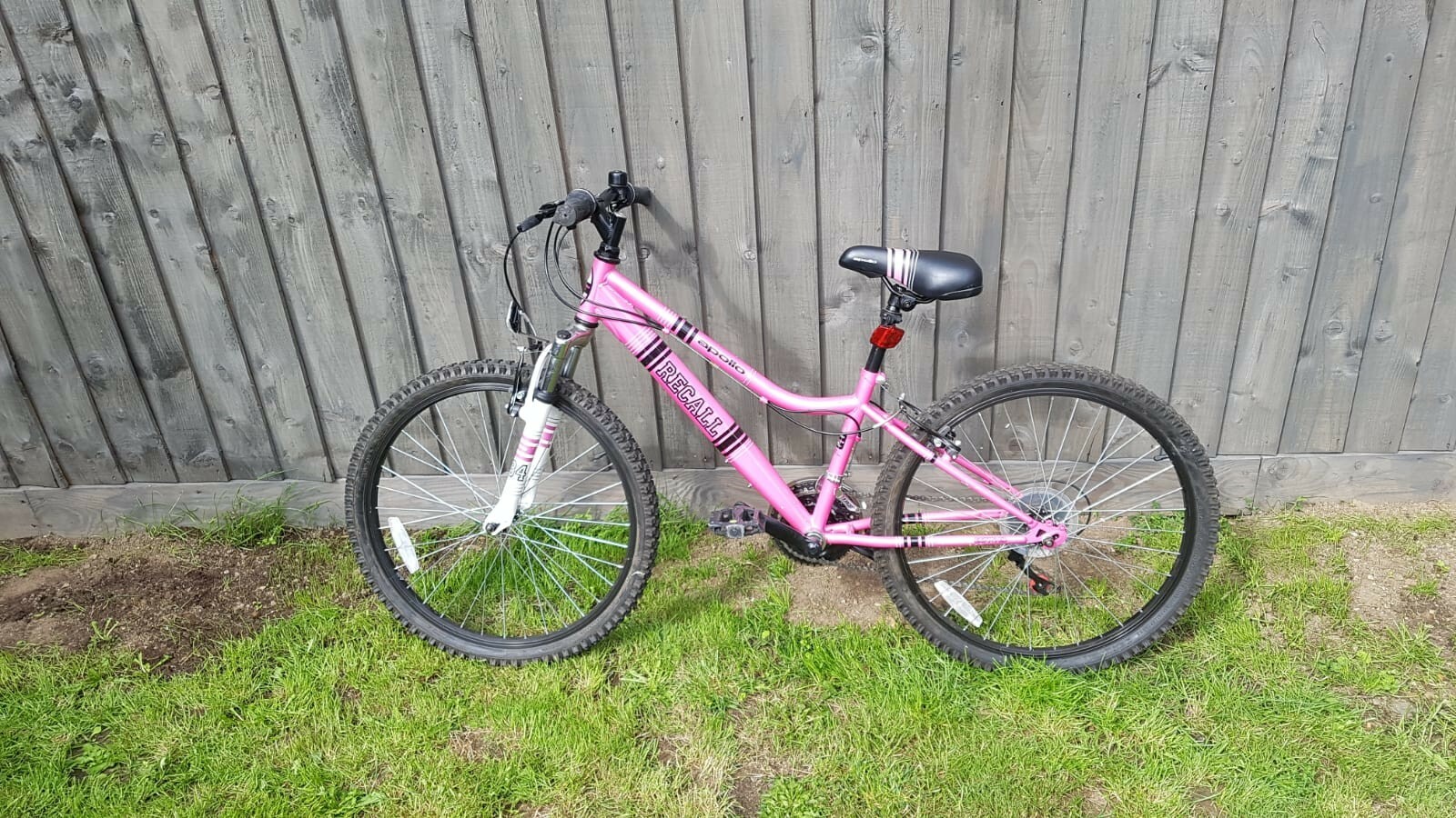 apollo recall pink bike