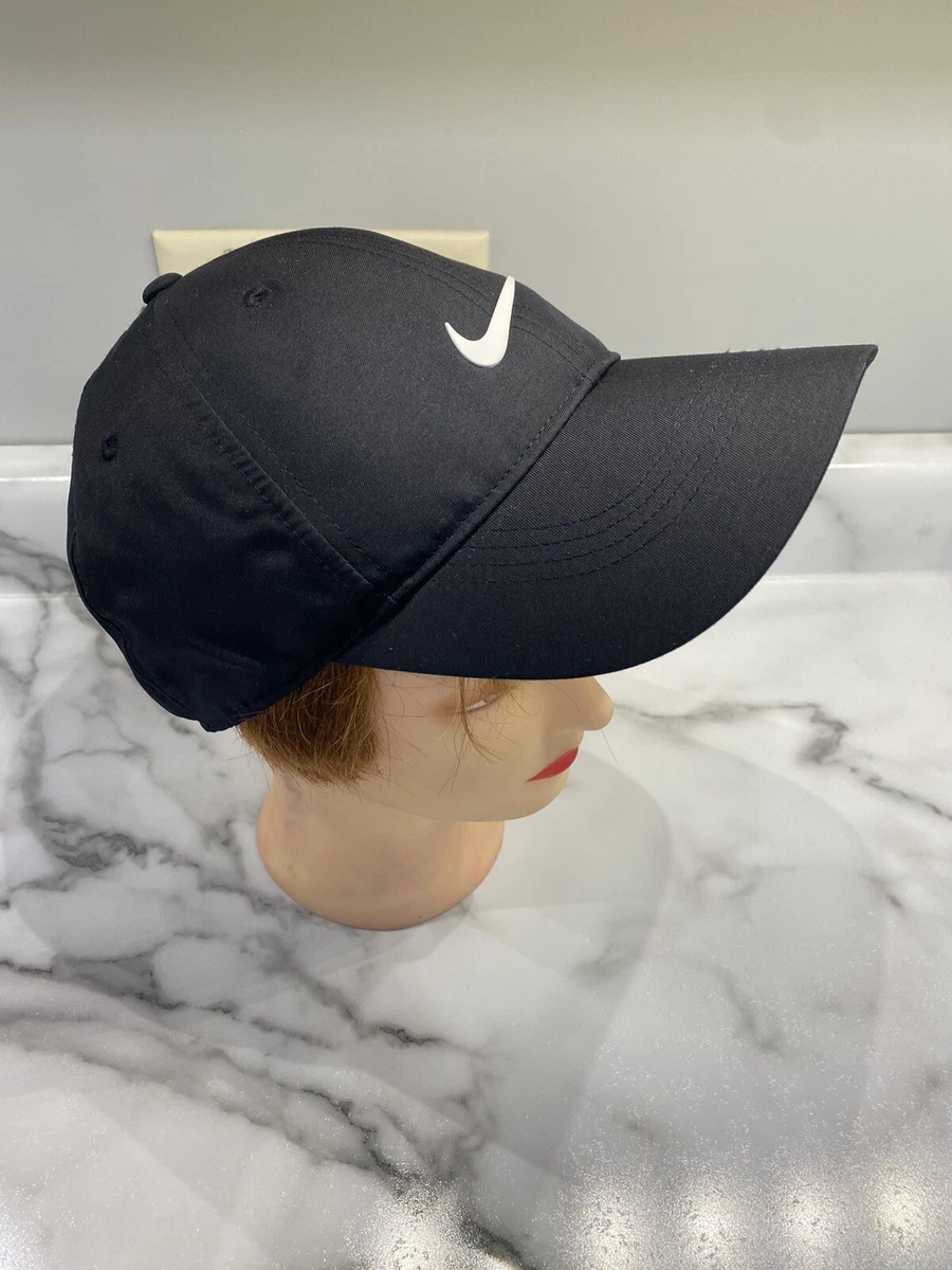 Nike winter hotsell golf cap