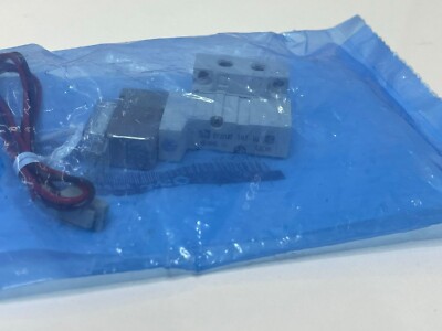 SMC / Solenoid Valve /  SYJ3140-5MZ-M5