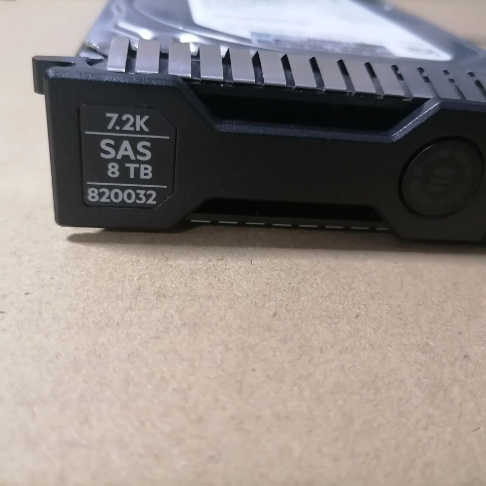 820032-001 HPE 8TB 12G 7.2K 3.5” SAS G8-G10 SC HARD DRIVE 819201-B21 819199-001 - Image 2 of 2