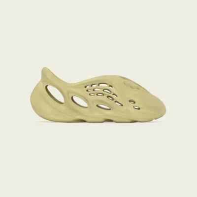 adidas Yeezy Foam RNNR Sulfur | GV6775 | EU 44.5 50 | OVP | NEU | GRATIS Versand