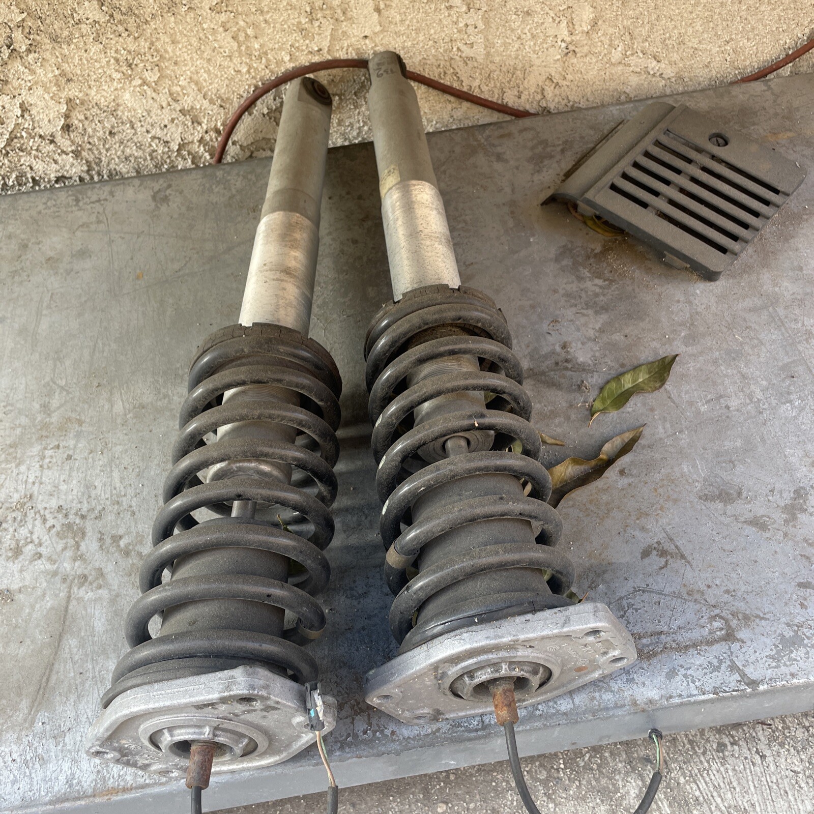 Maserati Quartroporte Shocks