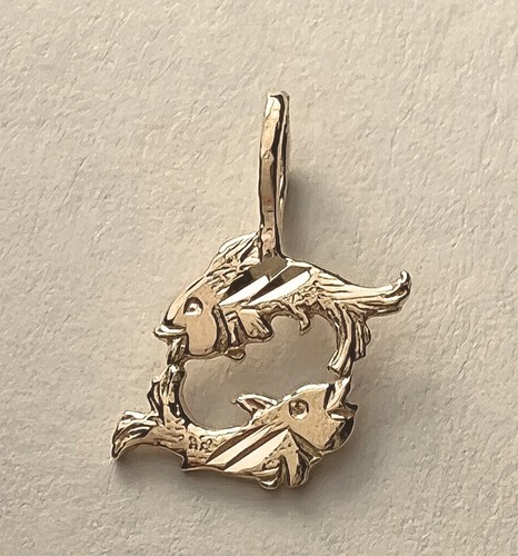 New 14k Yellow Gold Pisces Fish Zodiac Sign Charm Pendant