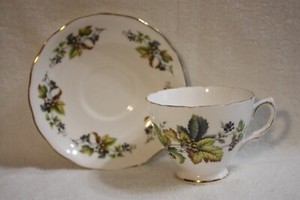 Royal Vale Autumn Leaves & Acorns Teacup & Saucer