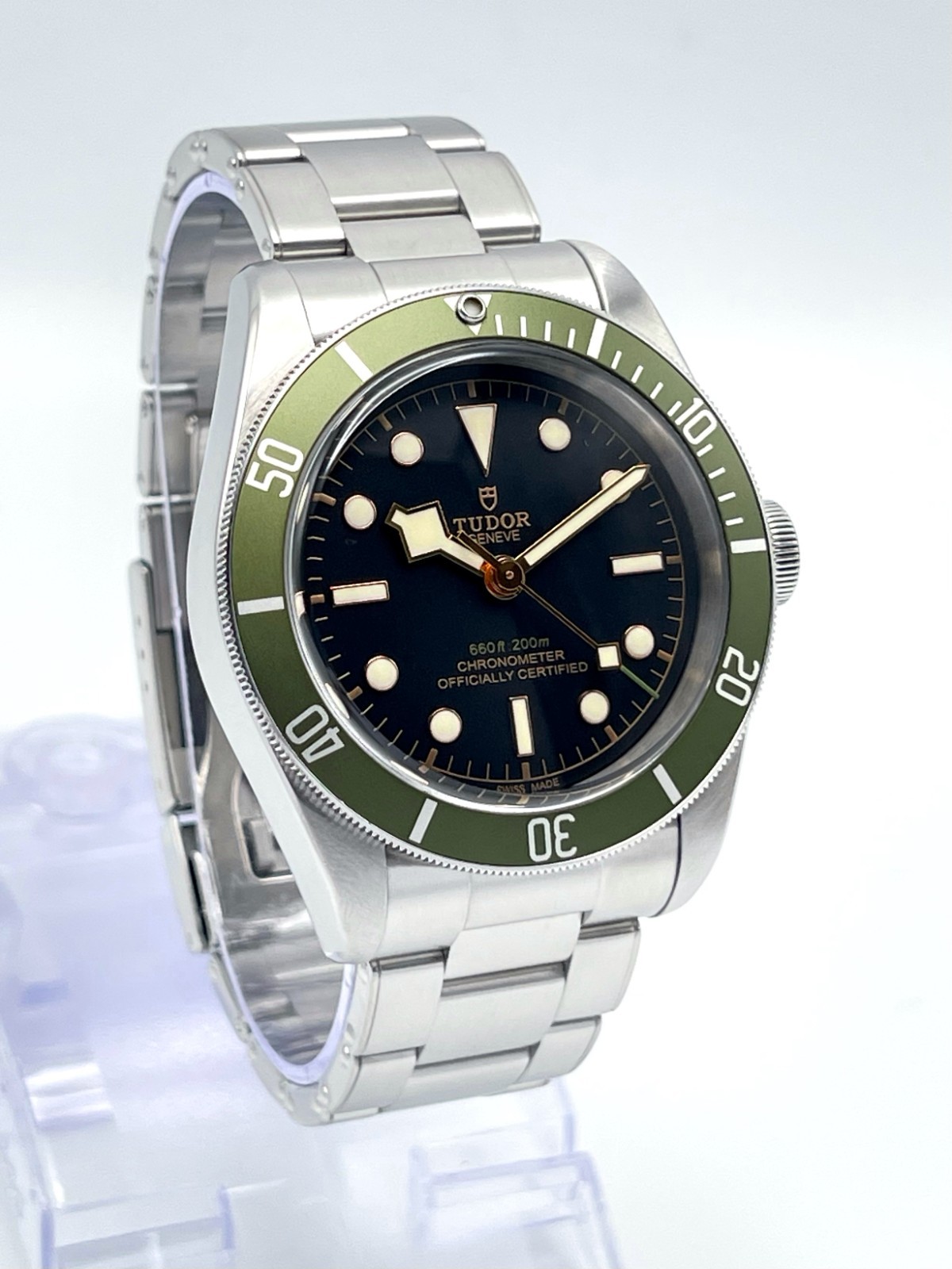 Tudor Black Bay 58 Harrods 41mm M79230G Black Dial Green Bezel  Automatic Papers image 2