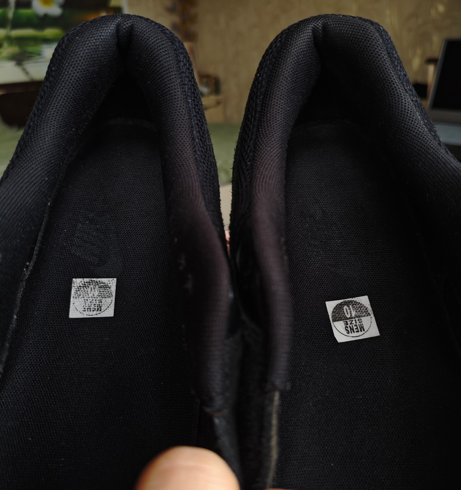 Size 10 - Nike Air Max 1 Essential Triple Black Mens Suede Trainers UK 9 CM 28 thumbnail 7