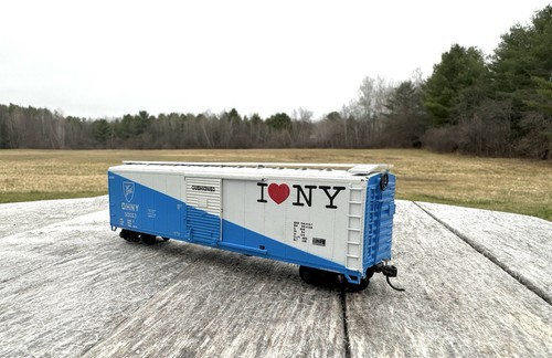 Coche de caja Athearn Bev-Bel HO 50 ft Delaware & Hudson D&H "I Love New York" #50054 | Zustand: Used