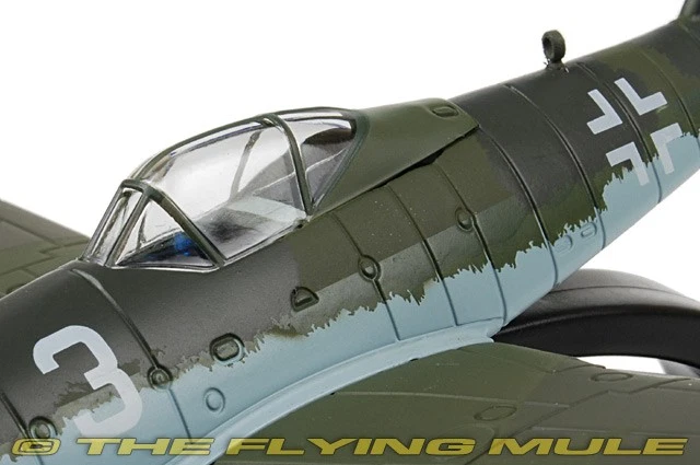 Oxford Diecast 1:72 Me 262A Luftwaffe JV 44 Adolf Galland White 3 - Image 3 of 4