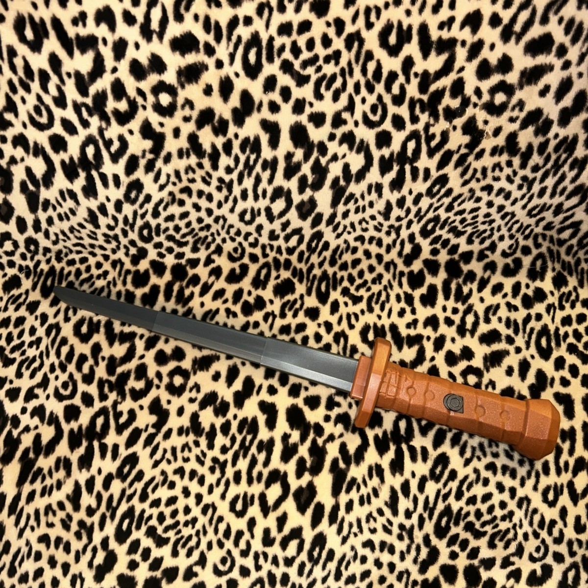 Teenage Mutant Ninja Turtles Leonardo Katana Ninja Reveal Katana Halloween