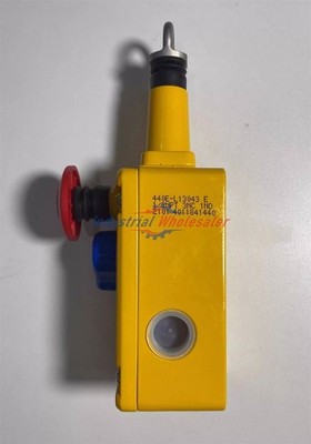 1PC NEW Allen-Bradley 440E-L13043 Pull Switch Free Shipping