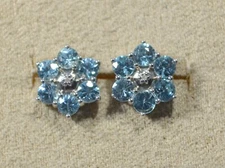 BLUE ZIRCON - DIAMOND CENTER - FLOWER SHAPE - STUD EARRINGS - RHOD/SILVER