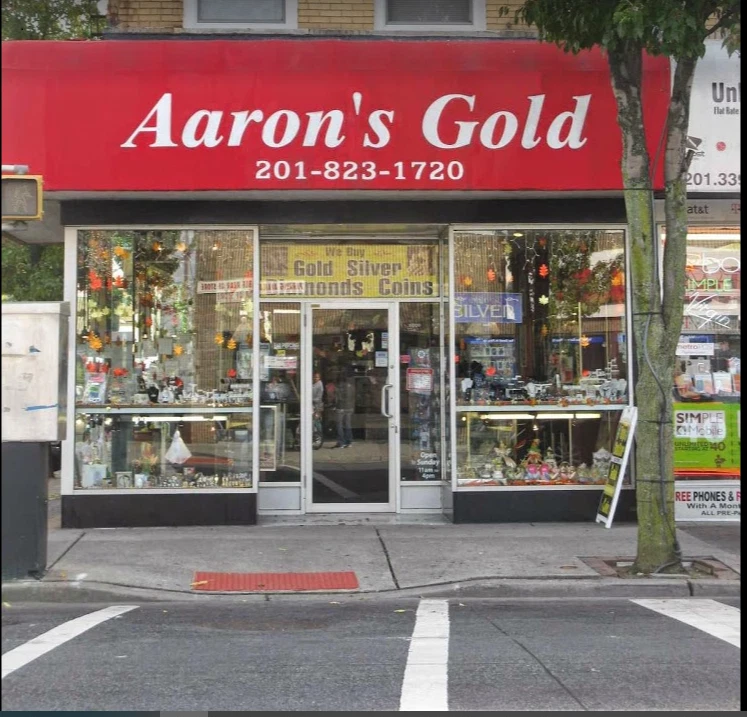 Pulsera elástica de cuentas de ónix de 8,5 mm con estudio para bebés Day of the Dead Cross King ~ Foto 3 de 3