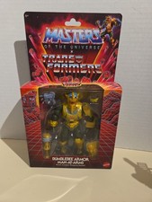 Masters of the Universe x Transformers - BUMBLEBEE ARMOR MAN-AT-ARMS - NEW