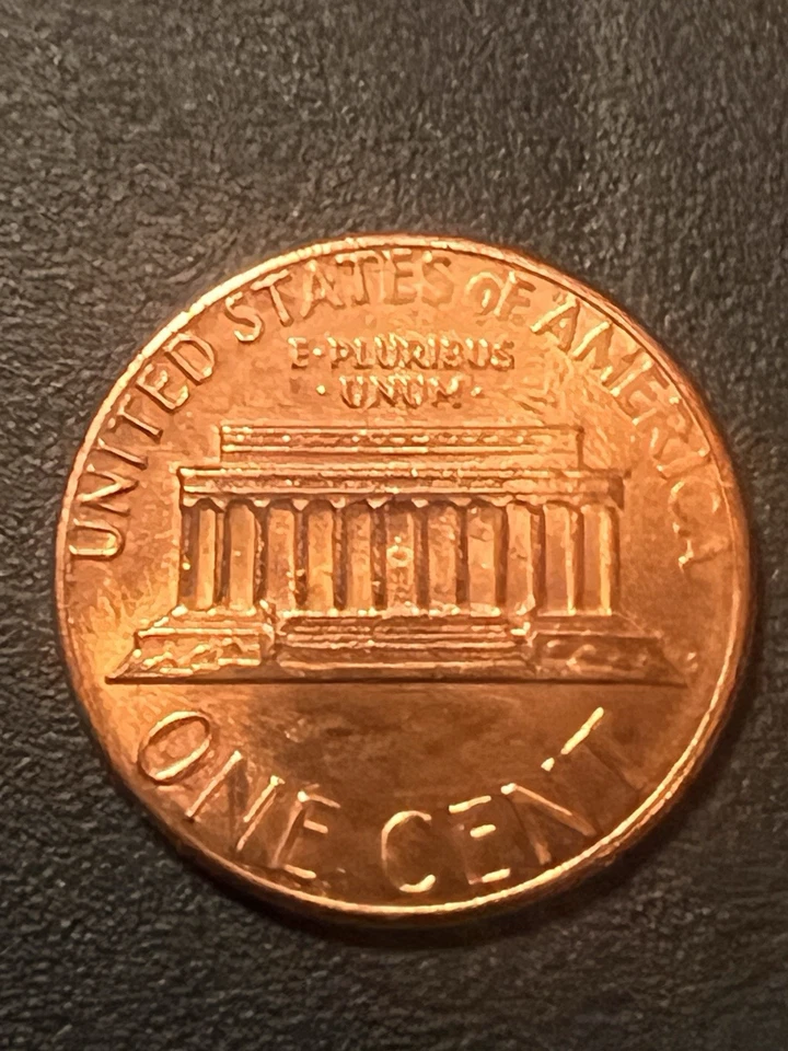 1984-p Lincoln 1C Penny, Die Cap and Lamination errors, Very Red and Rare! NICE! - Image 2 of 4