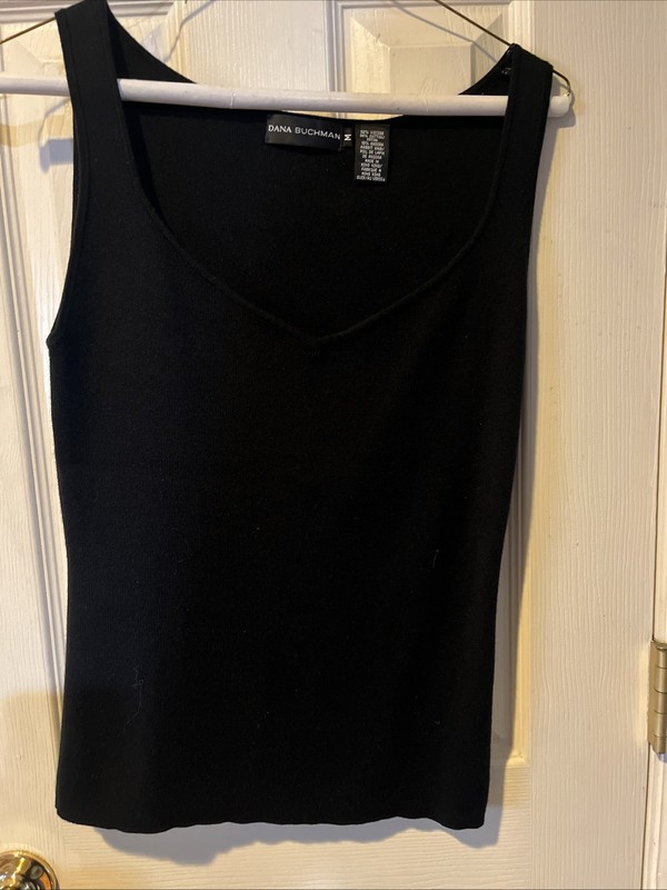 Dana Buchanan M Knit Tank Black V Neck 