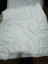 DOWNCOOL Queen All Season Down Alternative Comforter White Box Stitch New