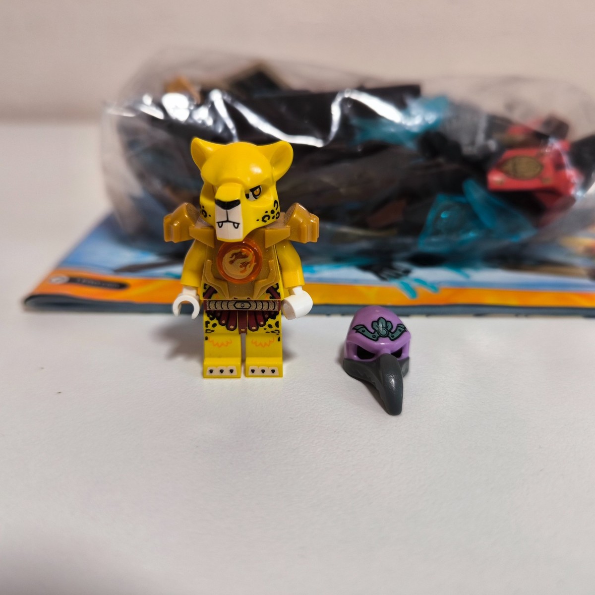 LEGO CHIMA 70141 95% COMPLET (MISSING 9 PIECES (READ DESCRIPTION