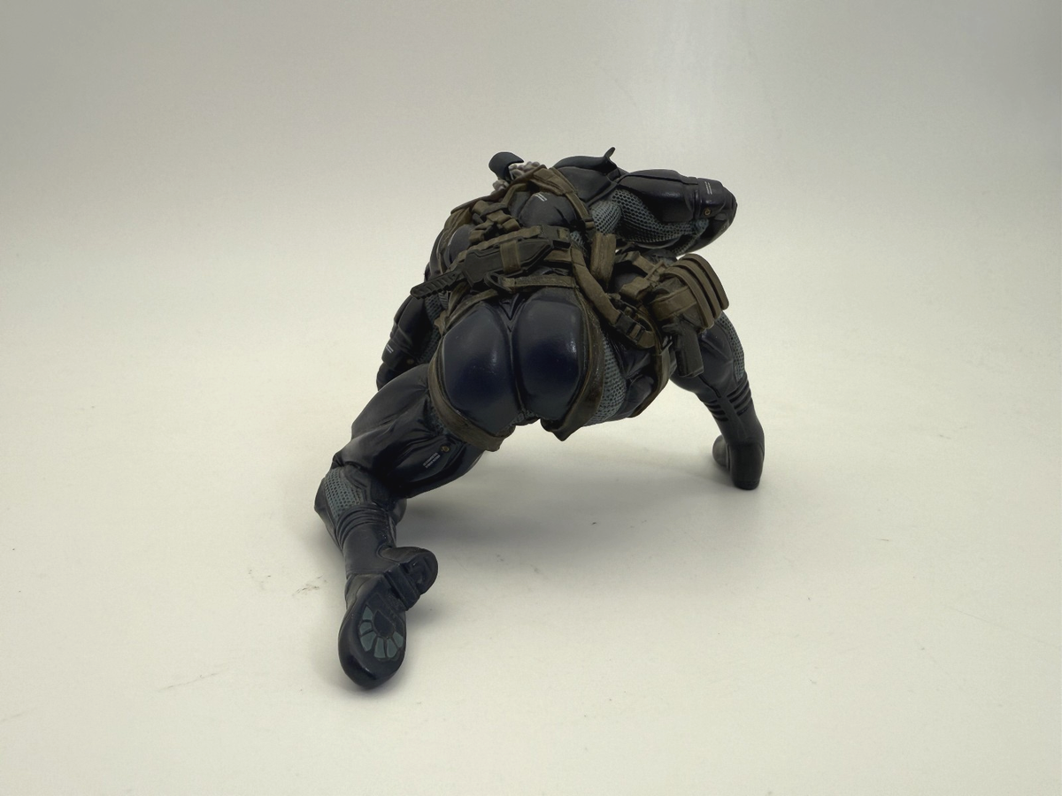 Metal Gear Solid Ultra Detail Figure Collection 2 Old Snake “Ready