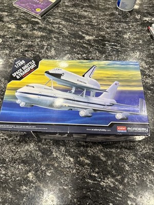NASA SPACE SHUTTLE COLUMBIA & 747 TRANSPORT Academy Model 1:288 SEALED PLS READ
