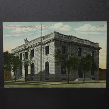 Postcard IA Waterloo Government Building Street View 1908