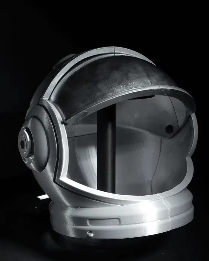 Cosmic Astronaut Helmet - Image 2 of 4