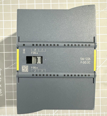Siemens Simatic S7-1200 Digital Output Module 6ES7 226-6DA32-0XB0 US SELLER *NEW