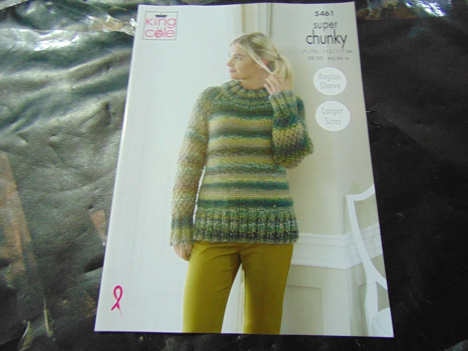 King Cole Super Chunky Sweater, Throw & Cushion Pattern 5461 (71/76 -112/117 cm)