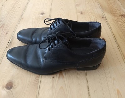 hugo boss men's leather shoes