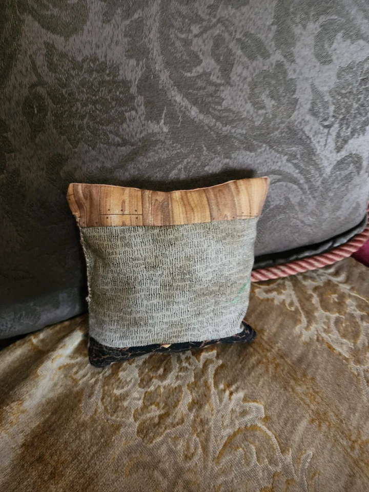  Wrist Rest  for computing Office Comfort. Sophisticated Office Gift  - Image 4 of 4