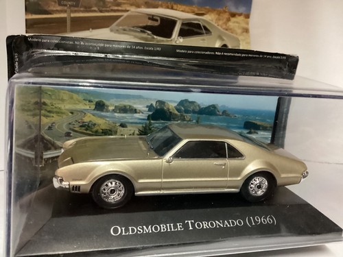 American cars OLDSMOBILE TORONADO 1966 , 1:43, die-cast, nuova in teca - Imagen 2 de 5