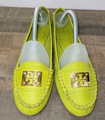 Tory Burch Kendrick Gold T Logo Lime Green Pebbled Leather Loafers Sz 9.5