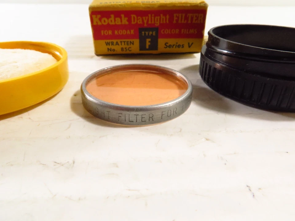 Vintage Kodak Daylight Filter - Series V (5) - Type F - #85C - w/ Box and Case - Image 3 of 3