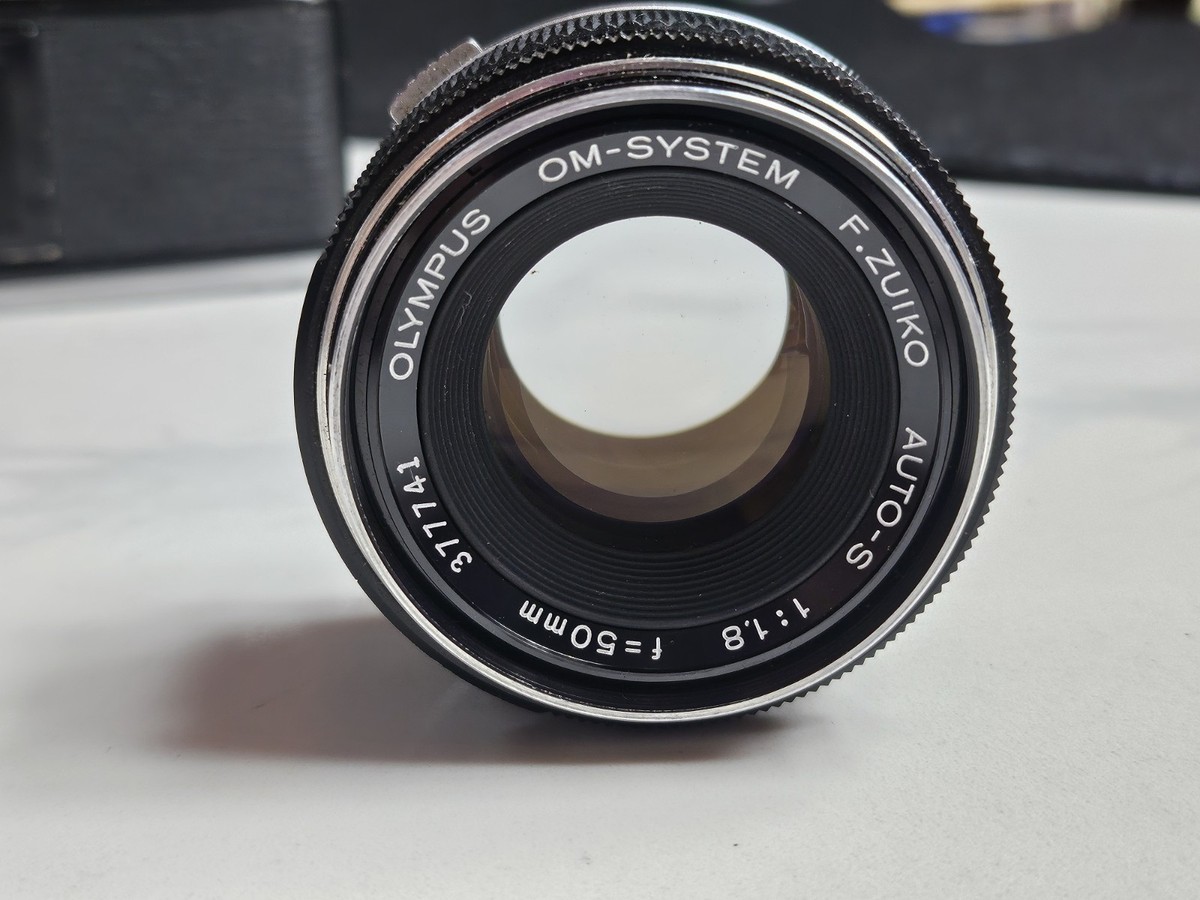 Olympus OM-2N 35mm SLR Camera body F. Zuiko 50mm f1.8 Lens