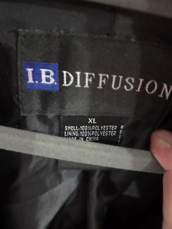 Vtg IB Diffusion Women's Black Coat Size XL - Image 2 of 4