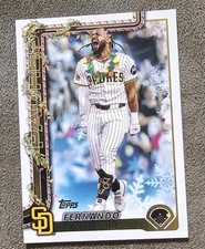 2025 Topps Holiday Fernando Tatis Jr. Christmas Lights Image Variation SP #H170