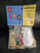 Vintage 1978 LeeWards Mirrored Shapes Sequin Bead Pinning Christmas Ornament Kit