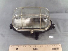 Ancienne lampe de cour,  coursive, extérieure, marine, en bakélite E27 (DN17)