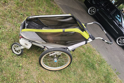 Thule Chariot Cougar Kinderanhänger grün/grau/schwarz mit Regenschutz, umbaubar