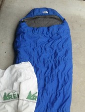 The North Face Cat's Meow Sleeping bag W/ Storage bag 20 degree READ 