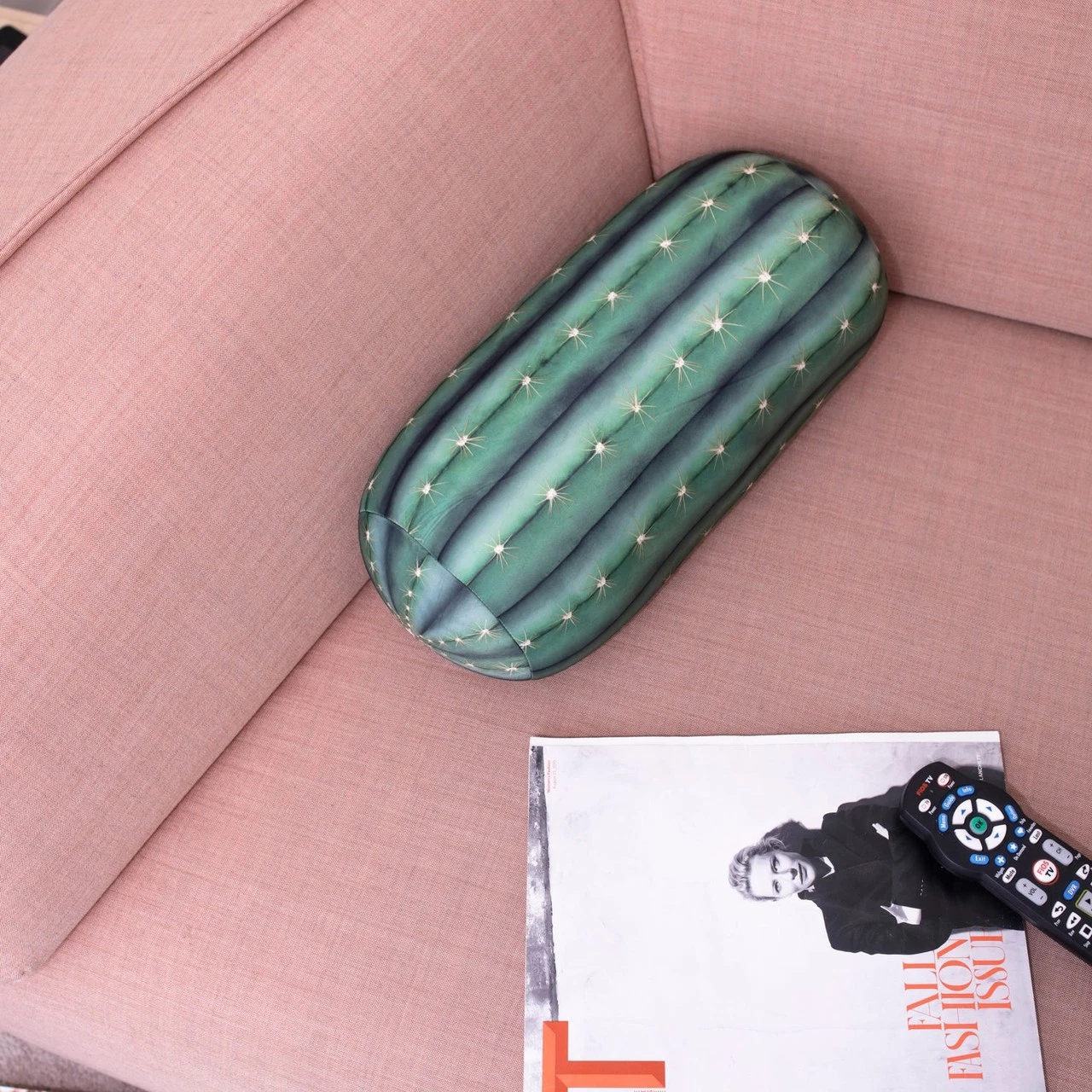Kikkerland Travel Pillow - Thumbnail 3