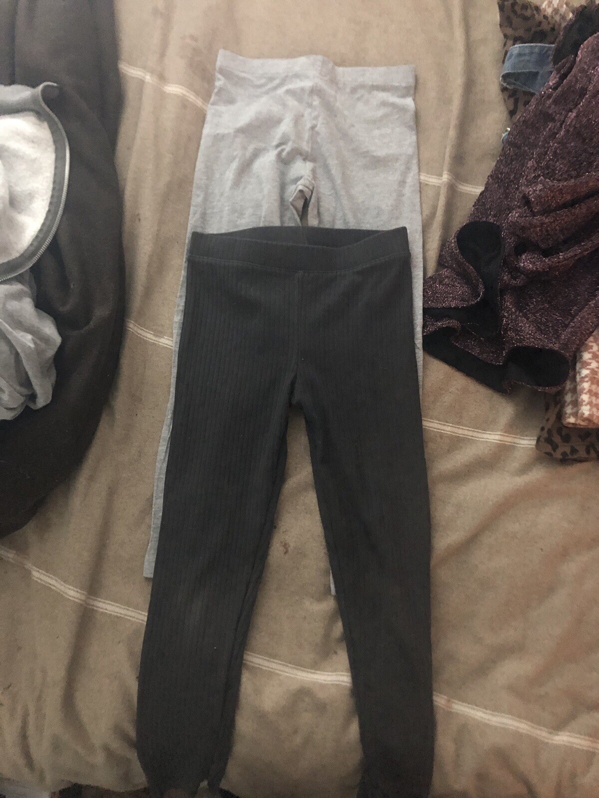 Girls age 6-8 clothes bundle image 7