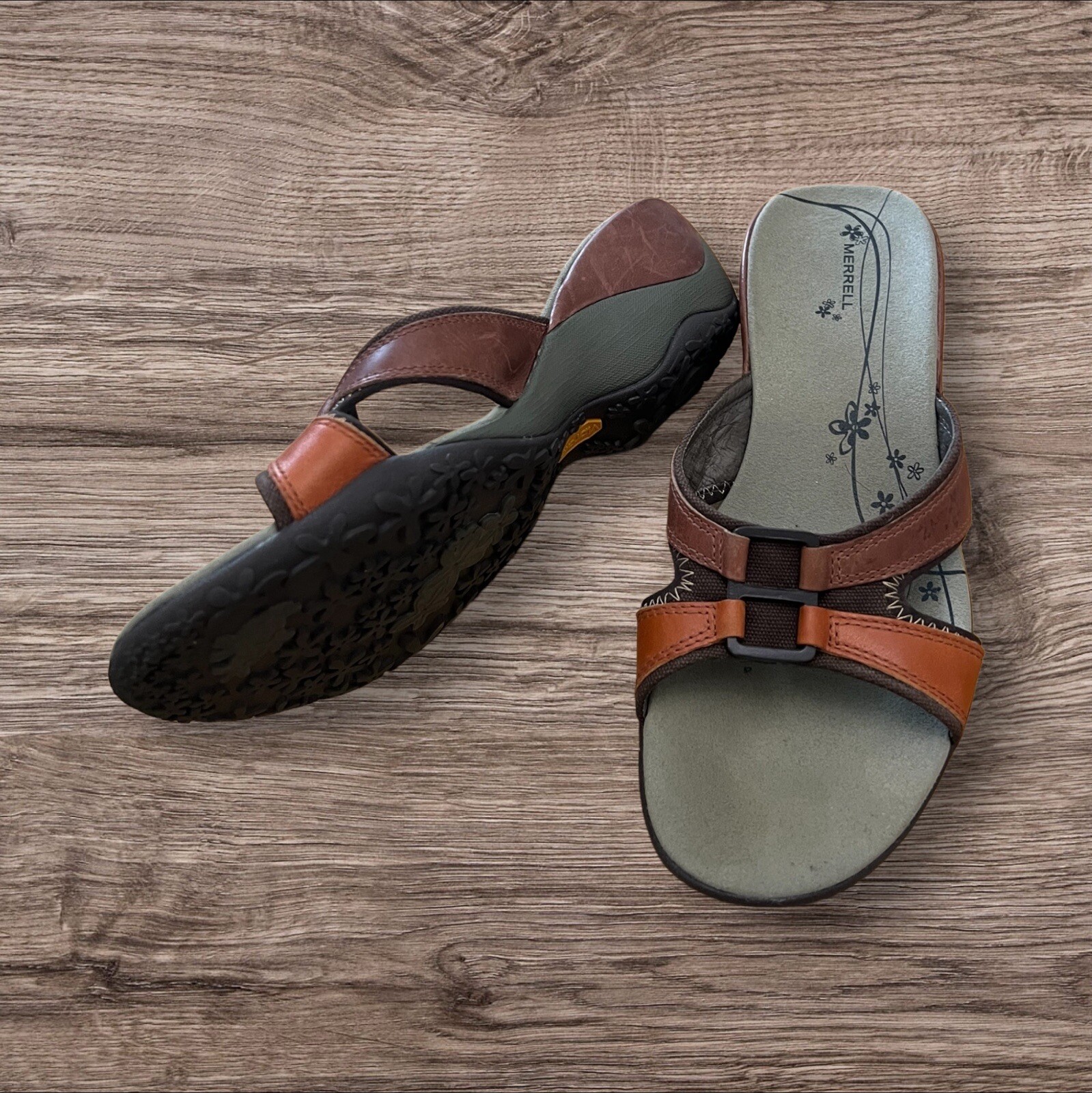 Merrell Women's Air Cushion Slide Sandals Size Dewberry Brown