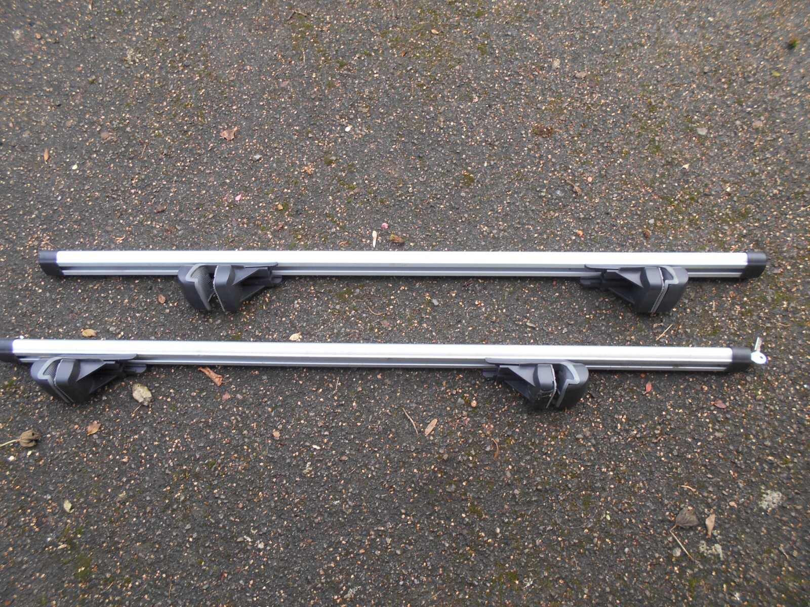 Large Roof box and roof Bars eBay