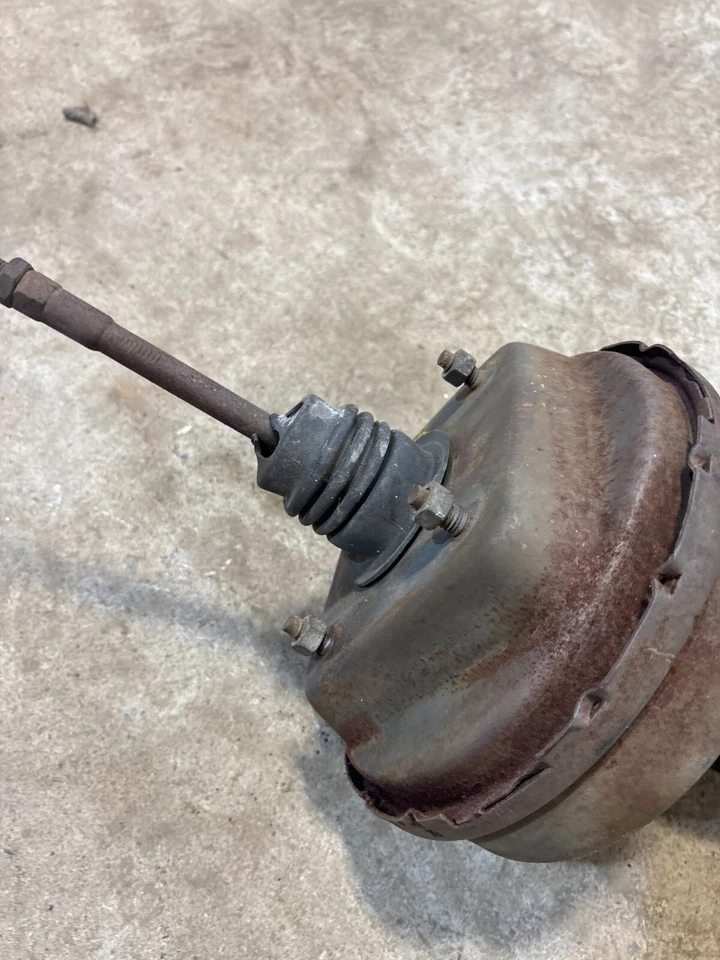 1967 68 69 70 71 72 FORD TRUCK F100 F250 F350 POWER BRAKE BOOSTER MASTER CYLINDE - Image 3 of 4