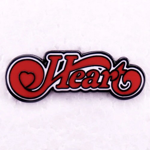 GORGEOUS AMERICAN ROCK BAND "HEART" LAPEL PIN... - Picture 1 of 4