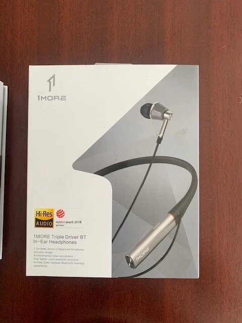 1MORE Triple Driver BT in Ear Headphones Bluetooth Earphones used